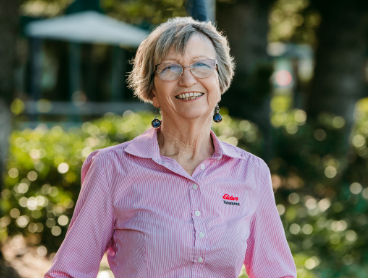 Profile photo of Jeanette Walker